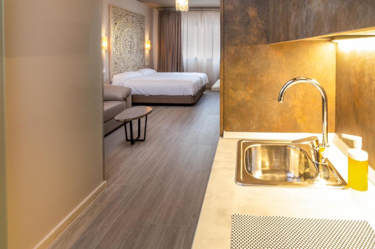 Apartamentos Sevilla Este By Qhotels المظهر الخارجي الصورة